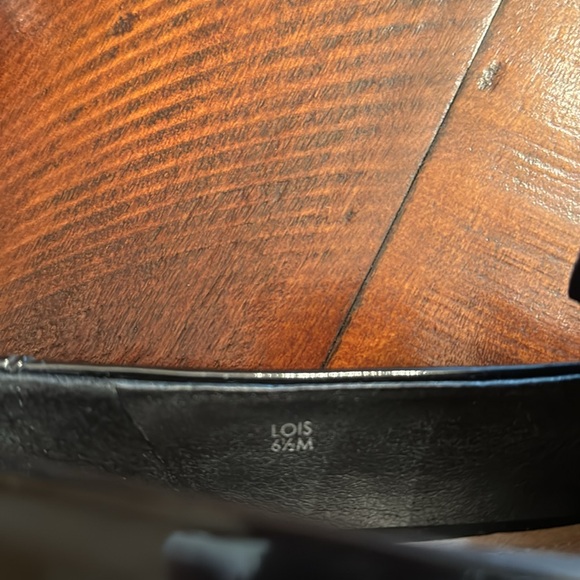 TAHARI - Picture 9 of 9